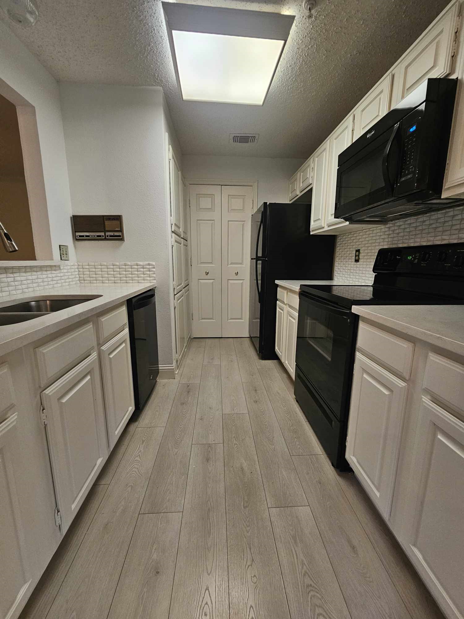 5565 Preston Oaks Road 147