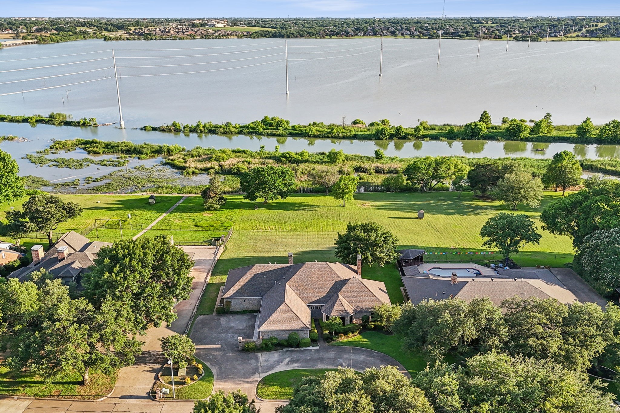 3010 Faulkner Drive