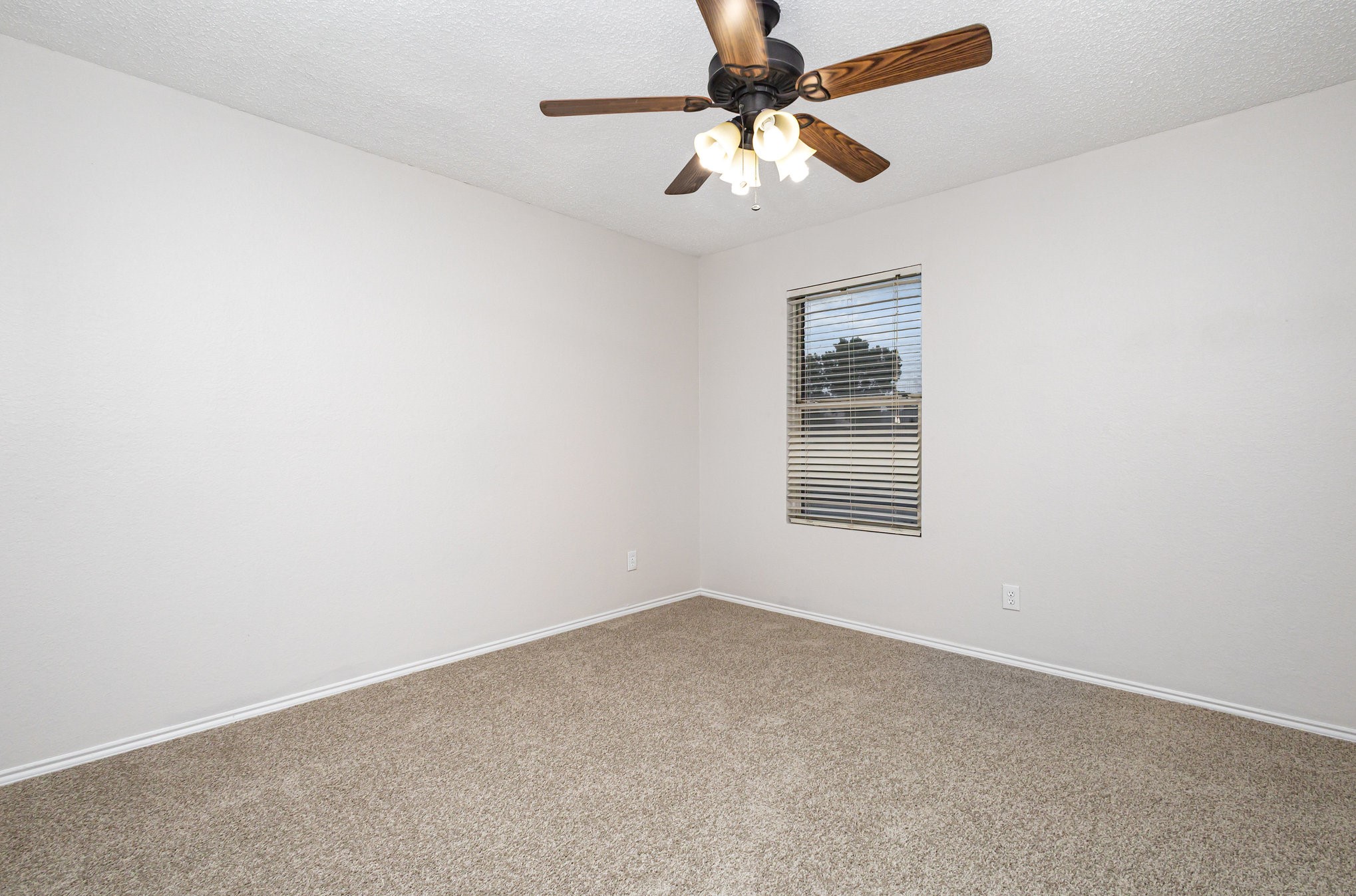 1484 Glenwick Drive