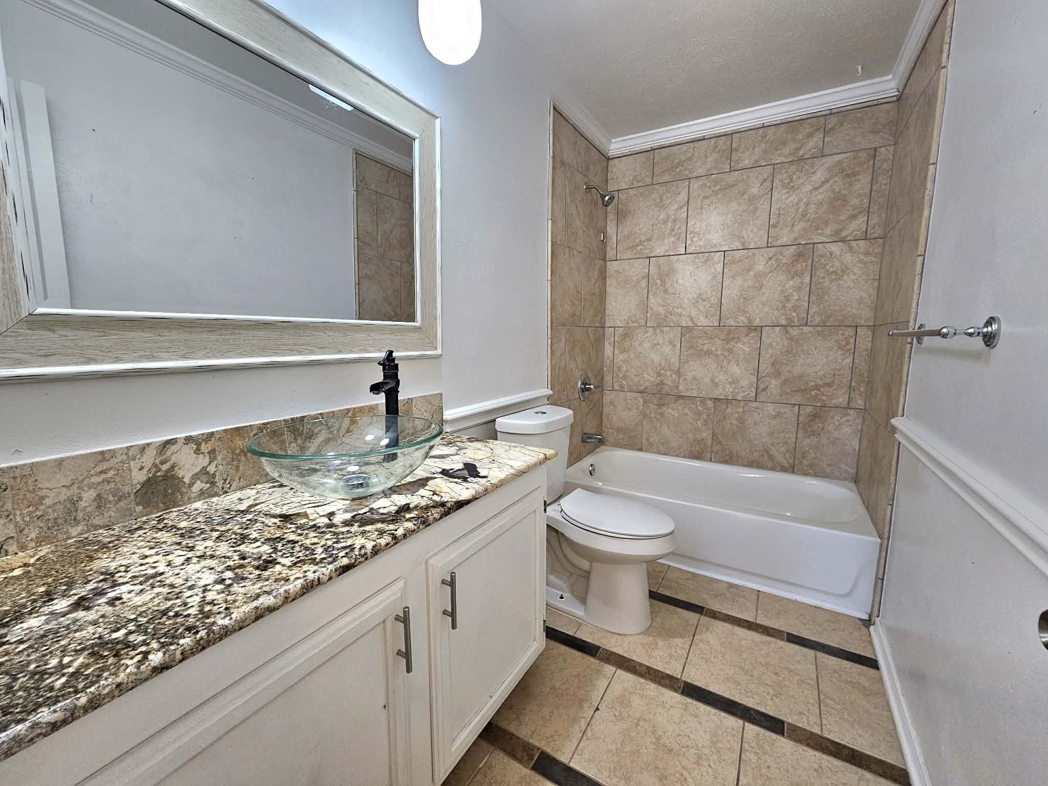 9222 Fairmont Circle