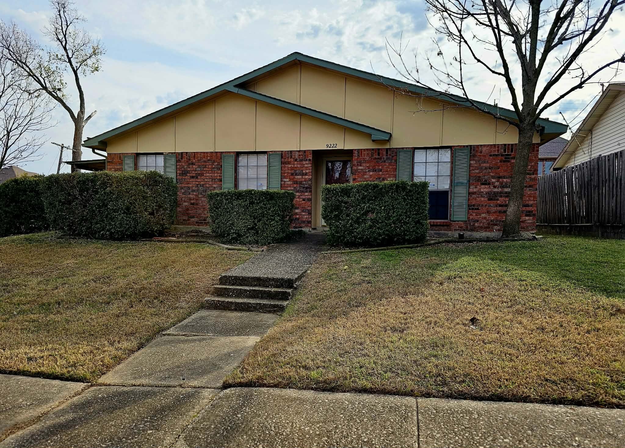 9222 Fairmont Circle