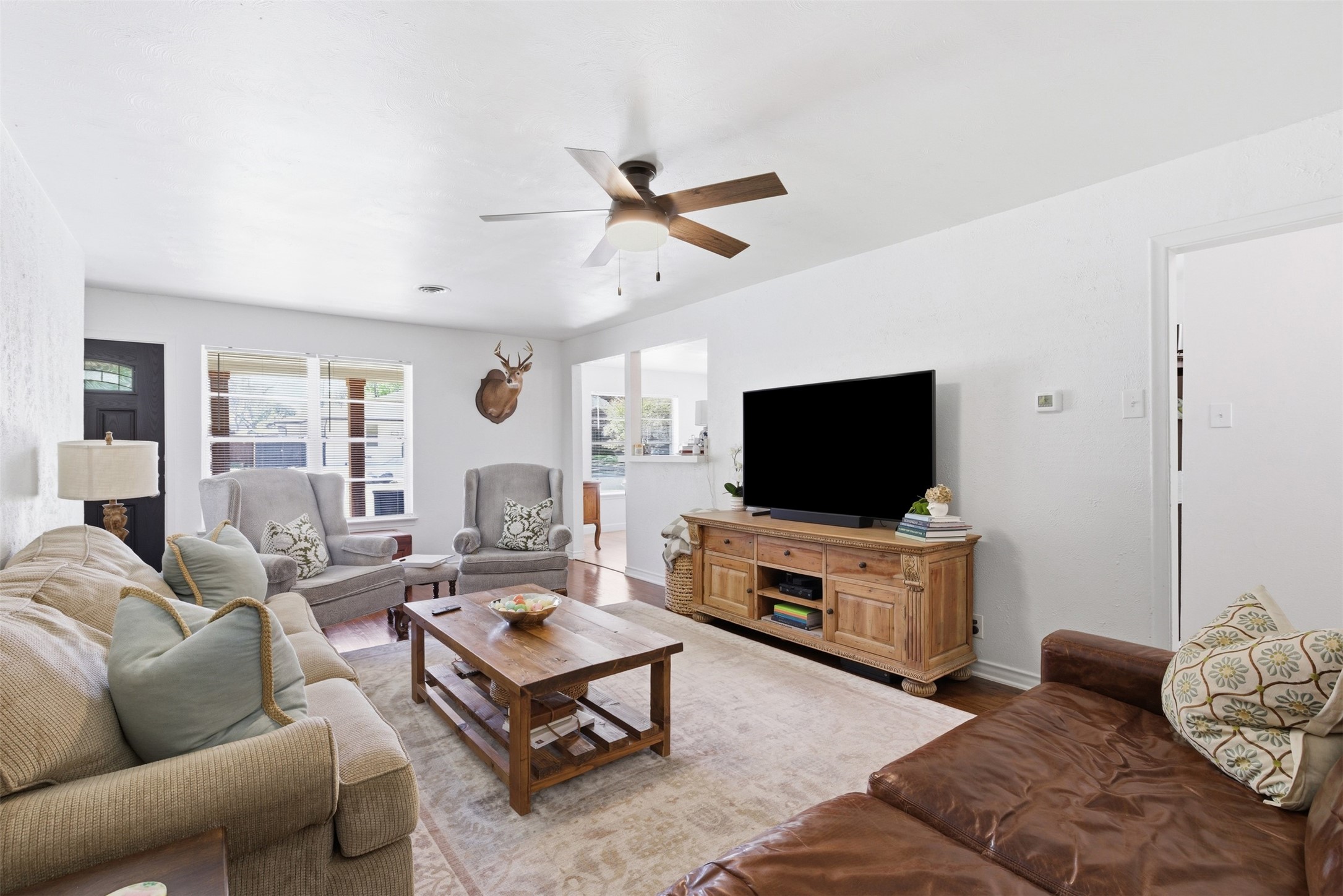 6565 Ascot Lane