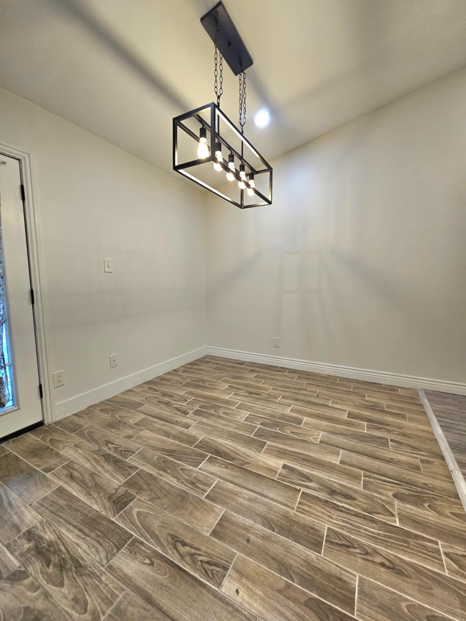 805 Greenbriar Drive