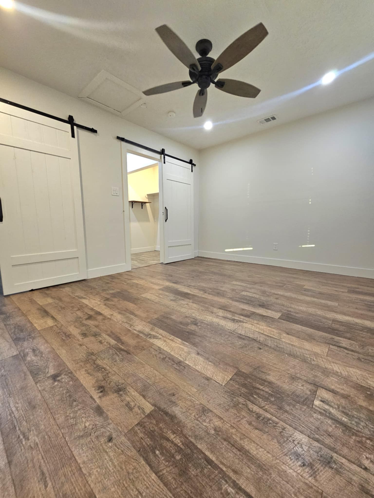 805 Greenbriar Drive
