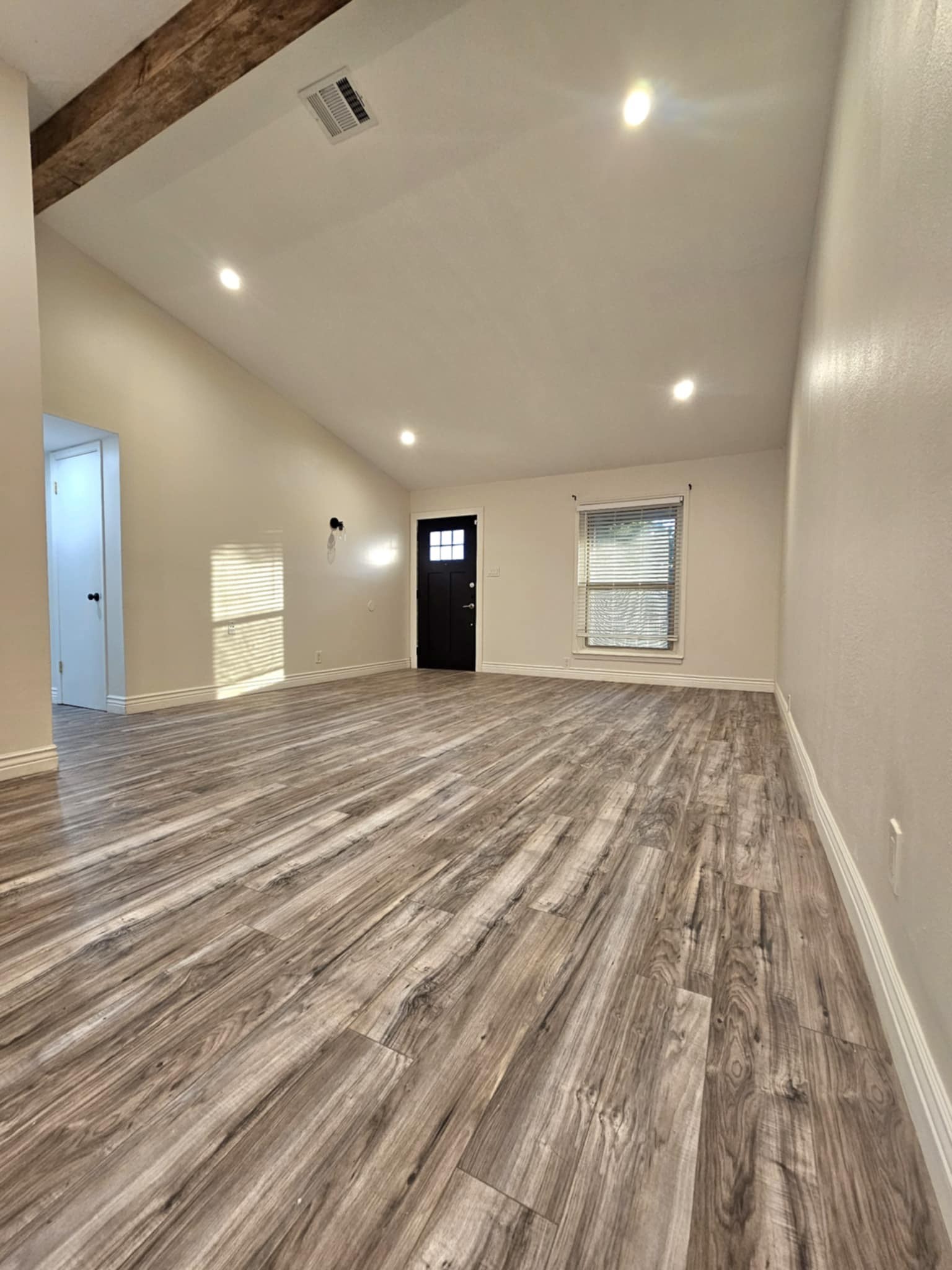 805 Greenbriar Drive