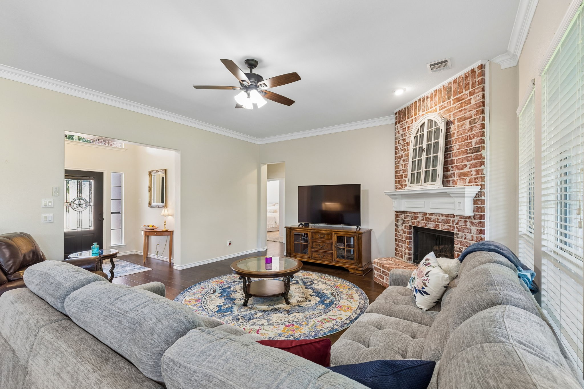 205 Rushcreek Drive