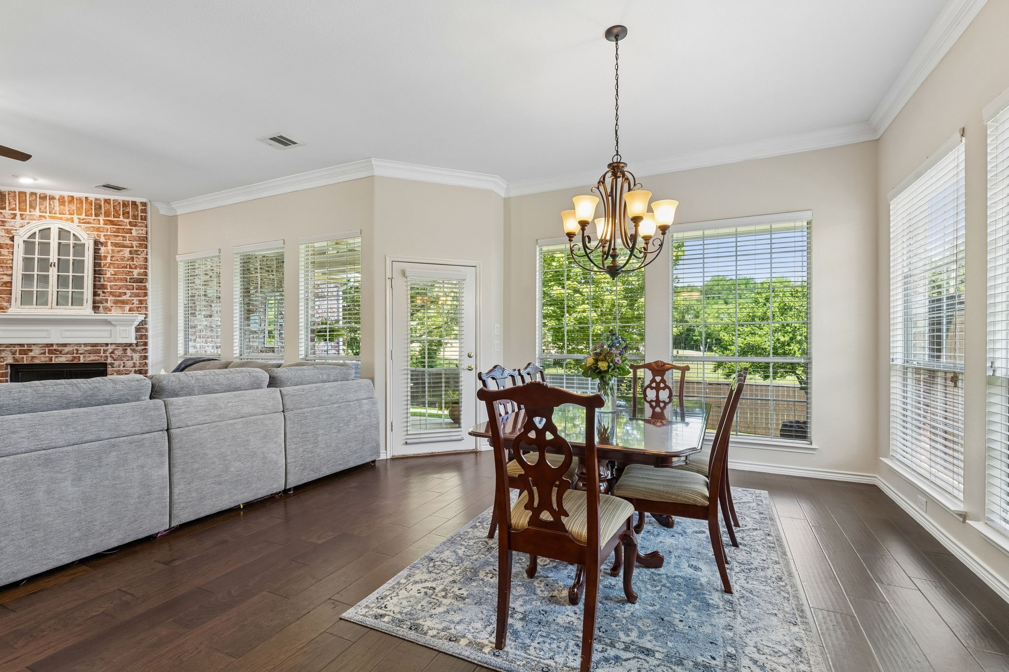 205 Rushcreek Drive