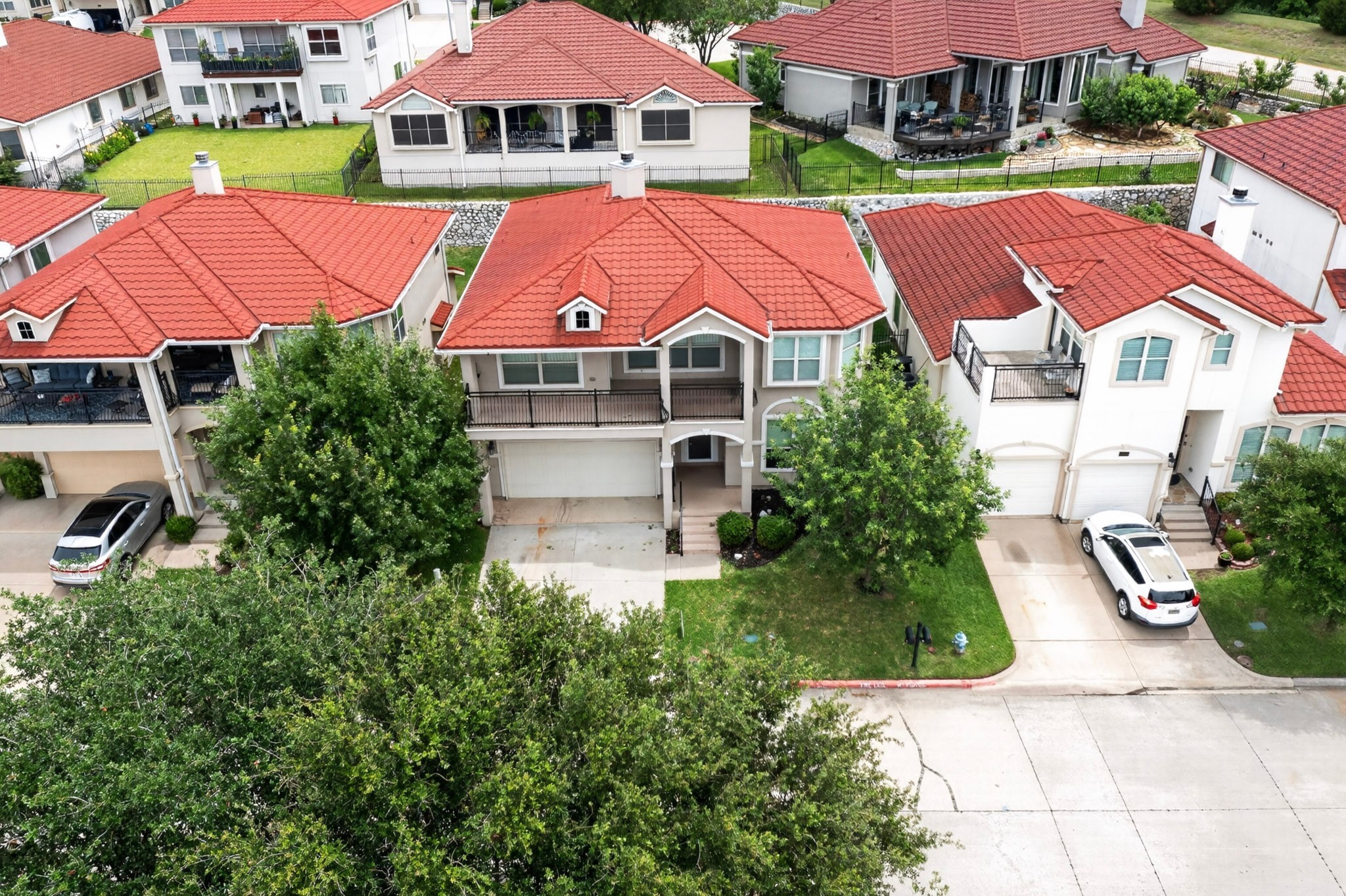2065 Pontchartrain Drive