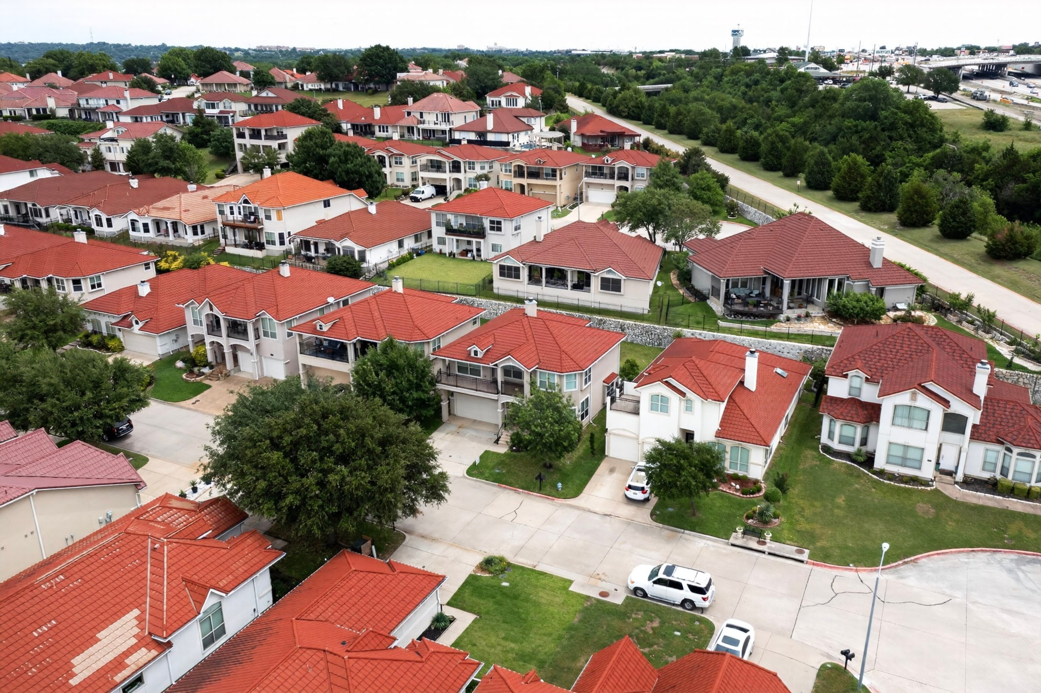 2065 Pontchartrain Drive