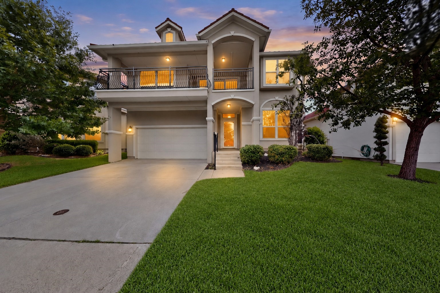 2065 Pontchartrain Drive