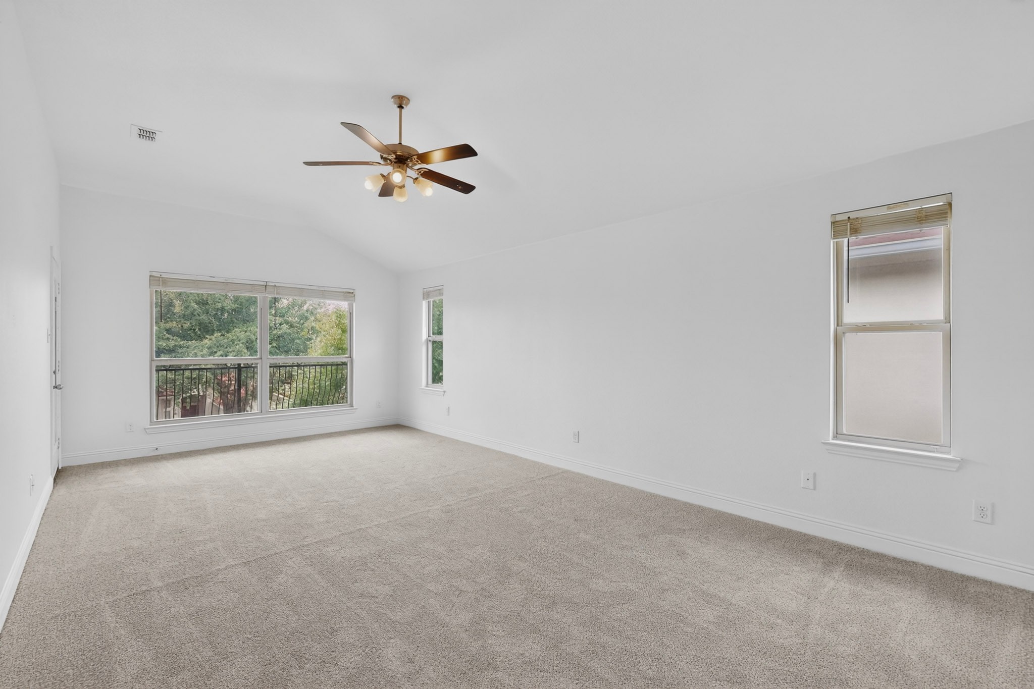2065 Pontchartrain Drive