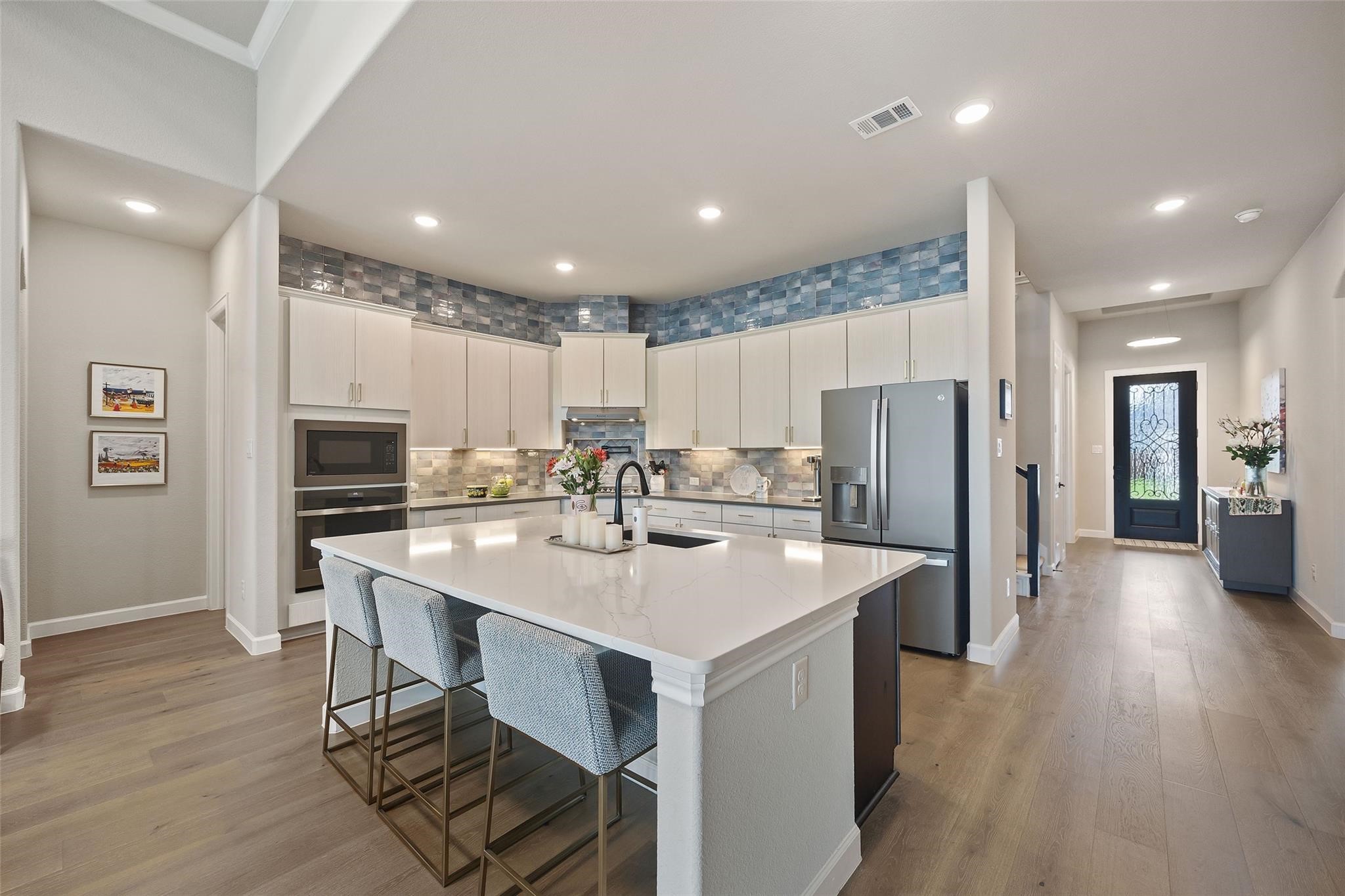 1906 Galenda Drive