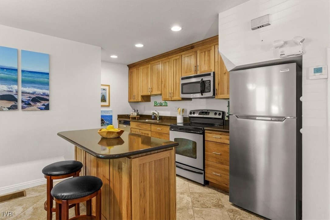 136 Juanita Drive 40