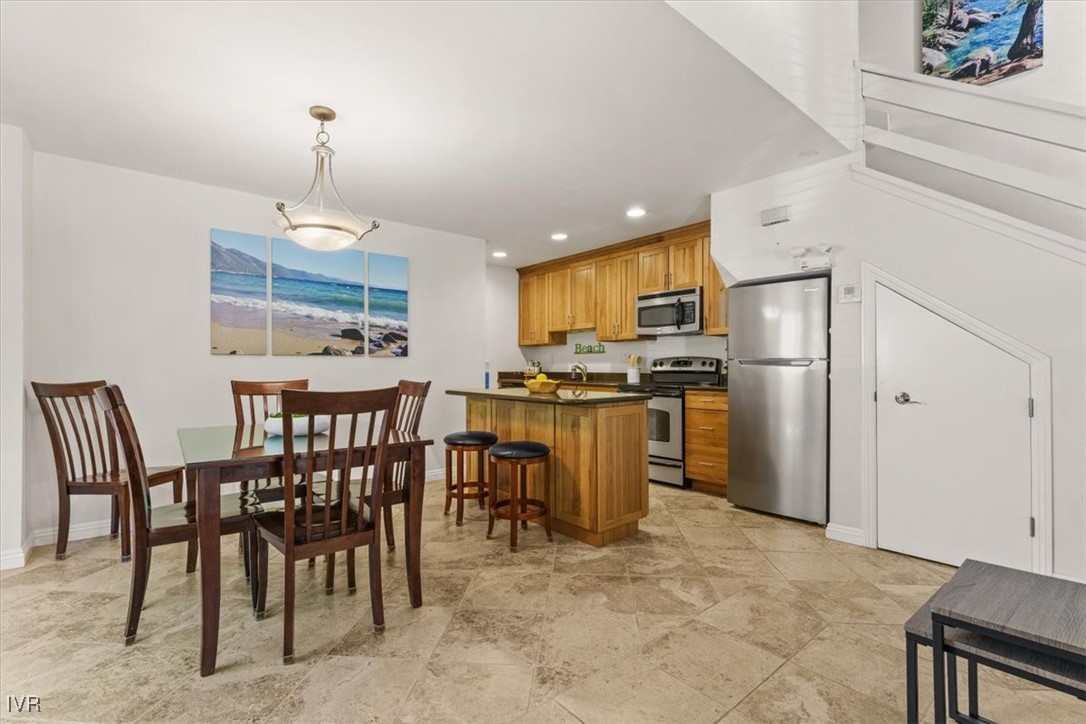 136 Juanita Drive 40