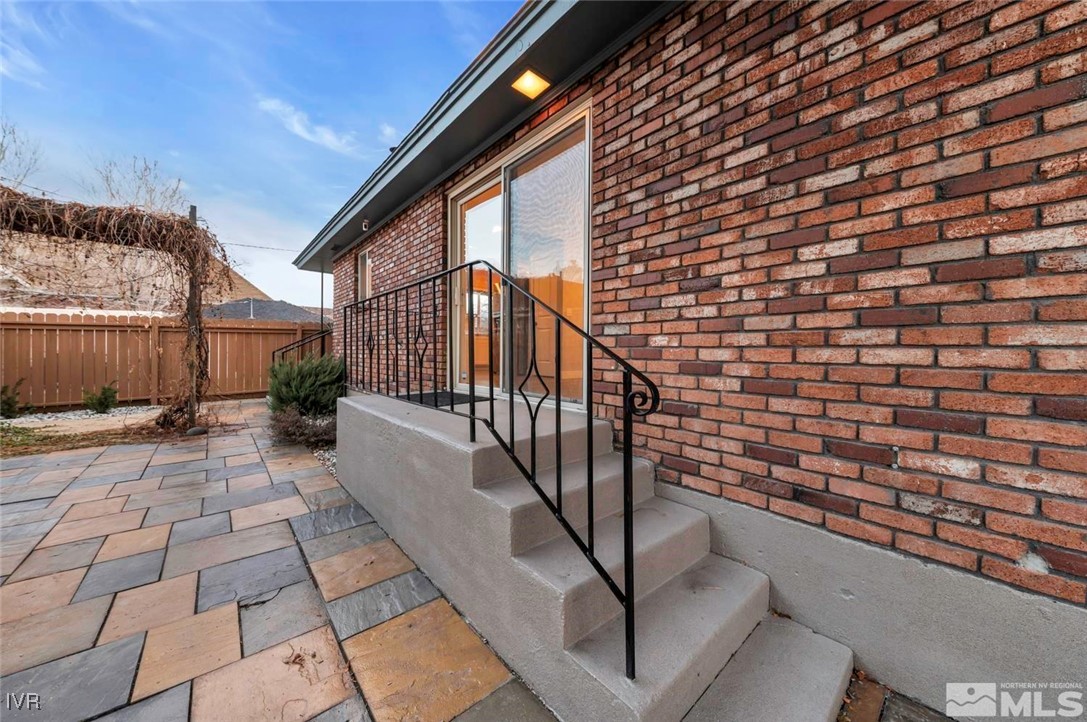 410 Reno Avenue