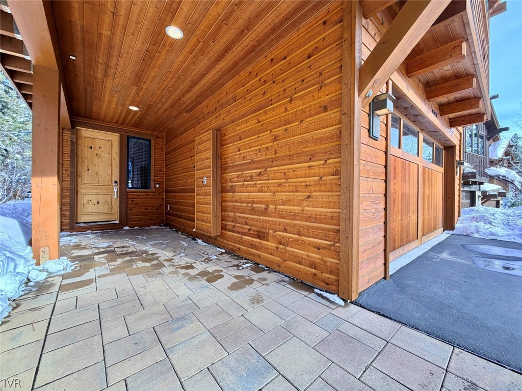 661 Rosewood Circle