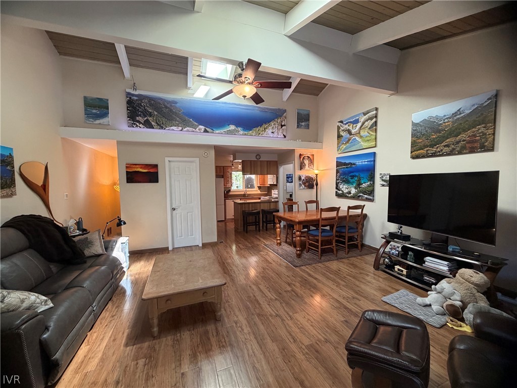 321 Ski Way 12