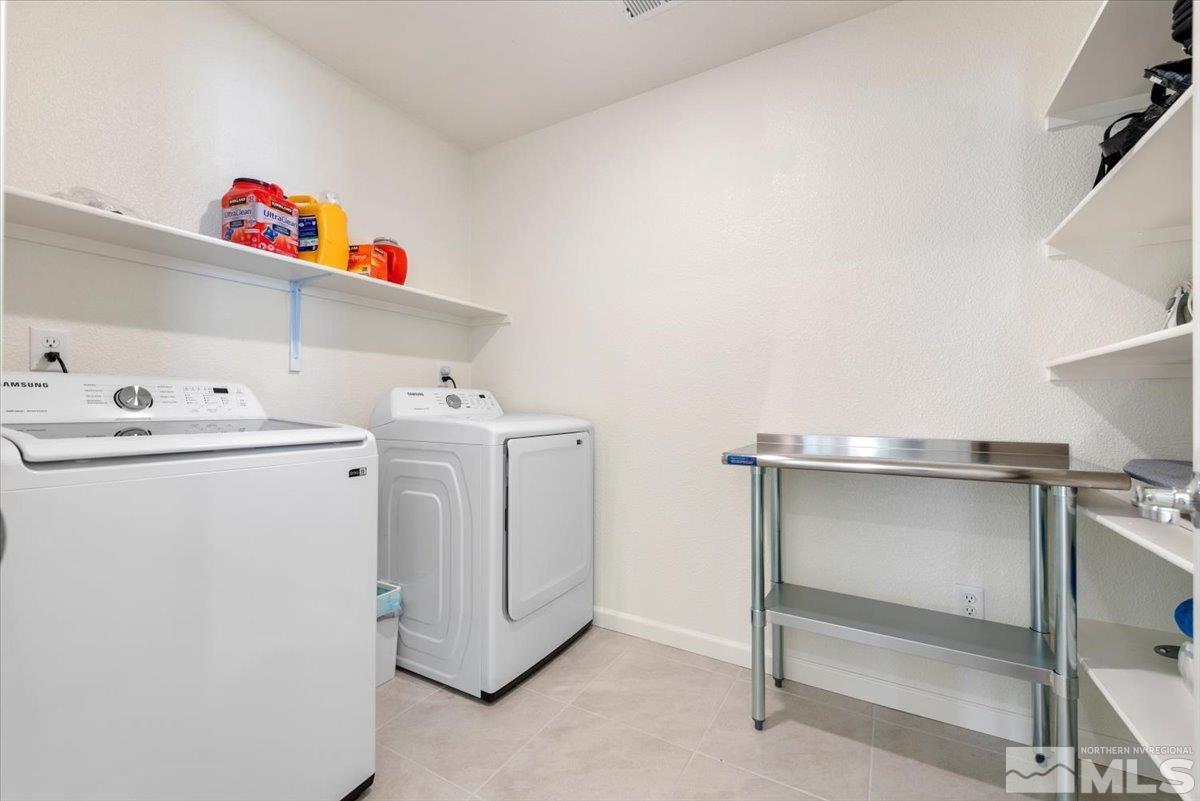 8978 Wolf River Drive