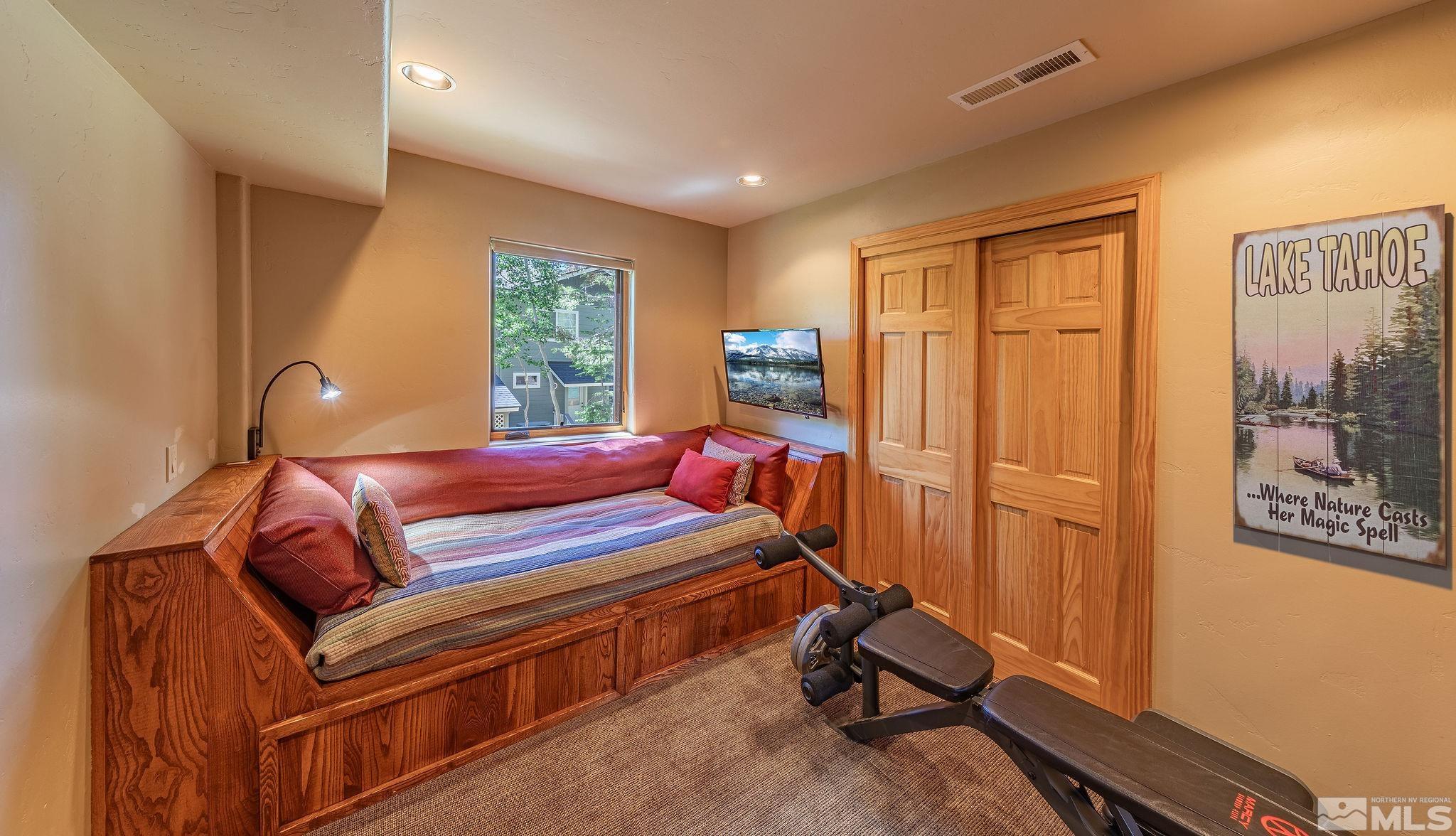 228 Sunflower Circle
