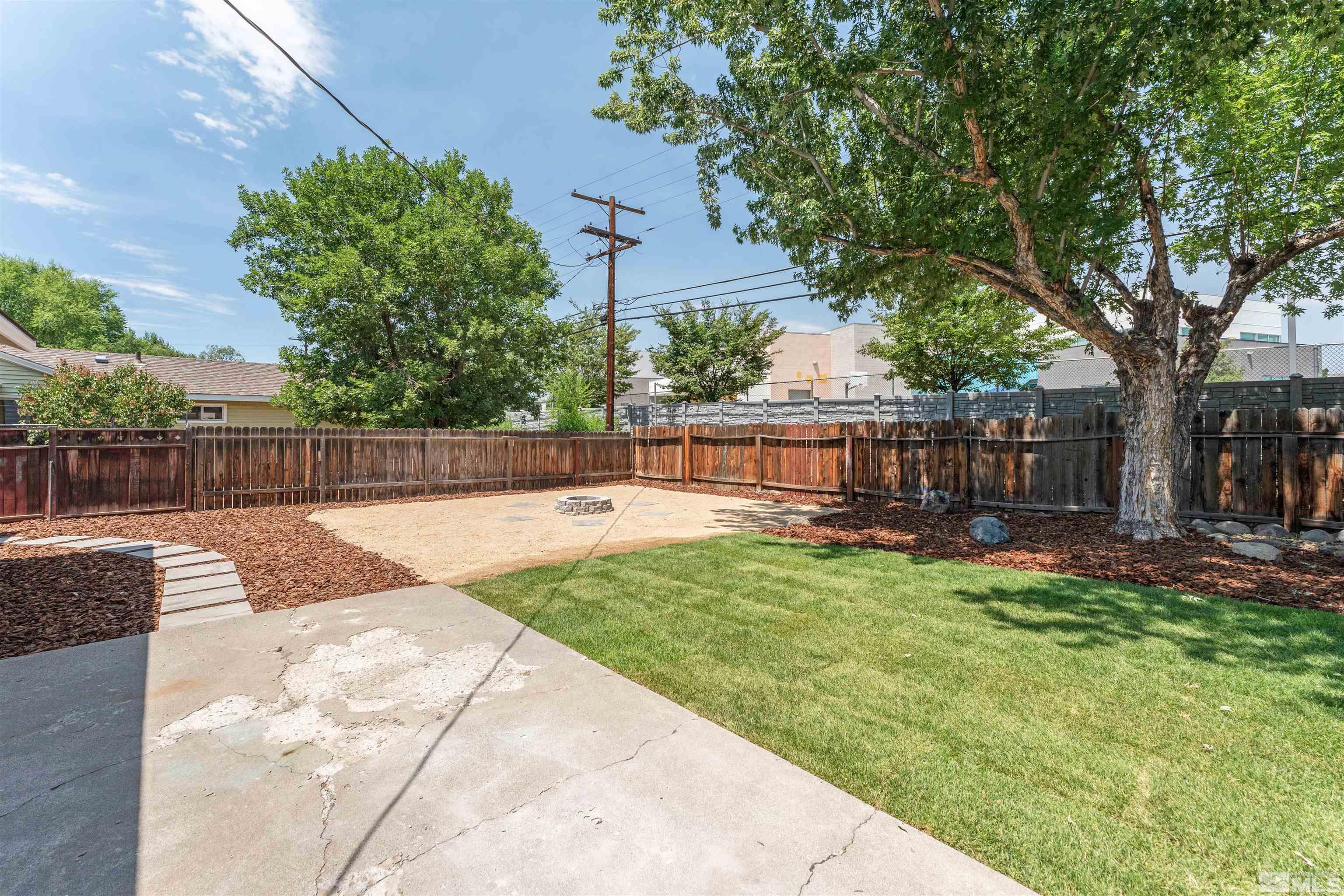 1813 Westfield Avenue