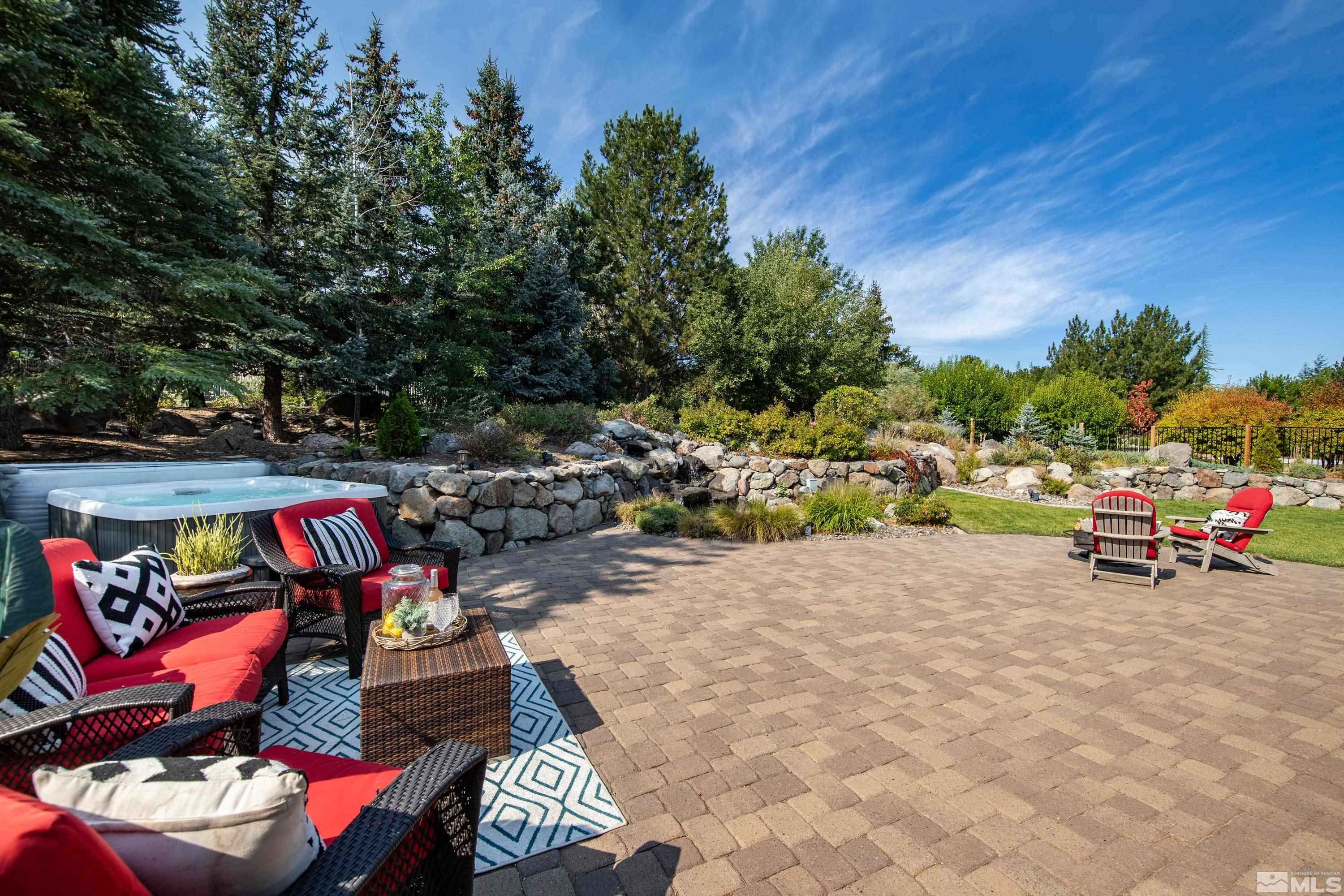4395 Juniper Trail
