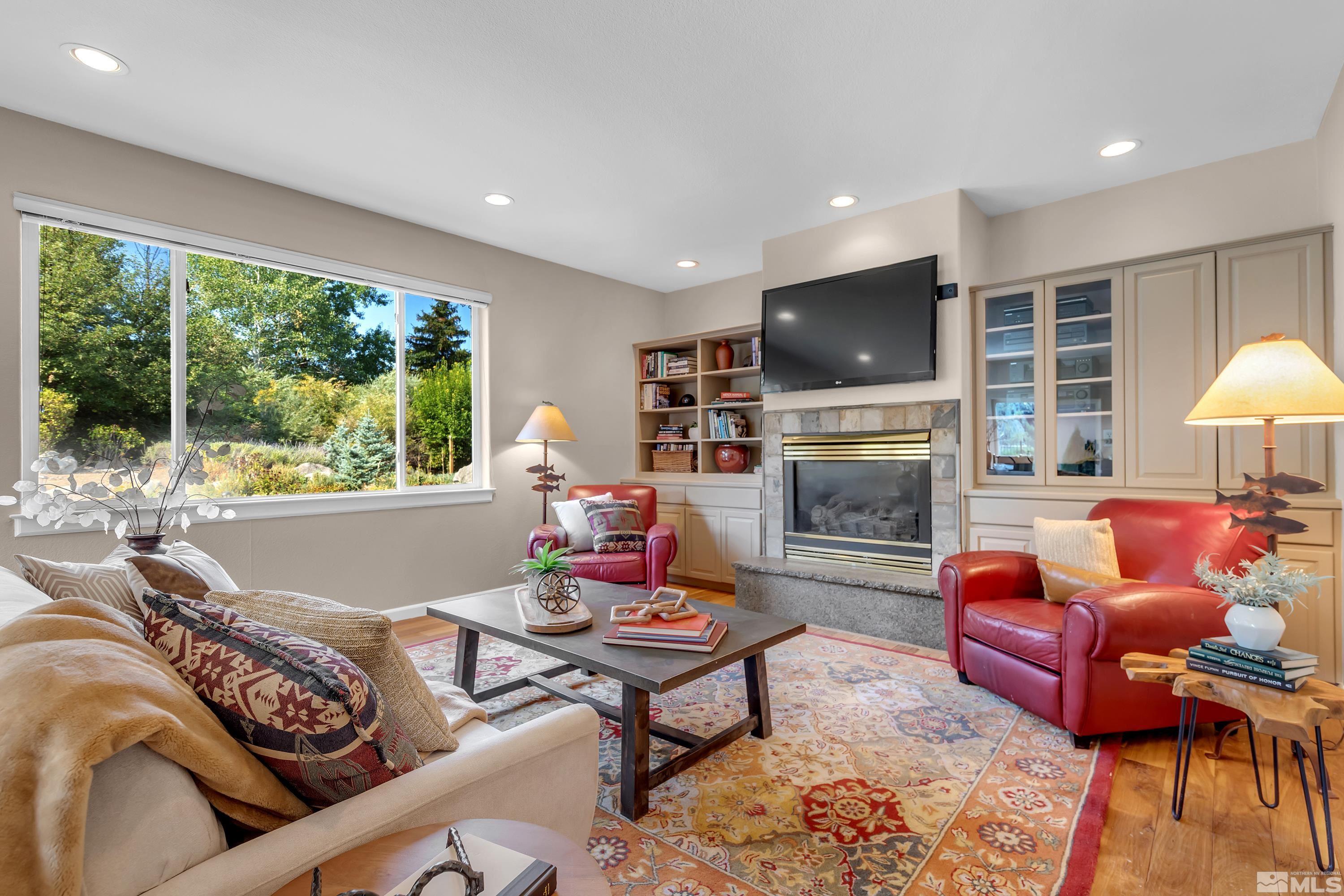 4395 Juniper Trail