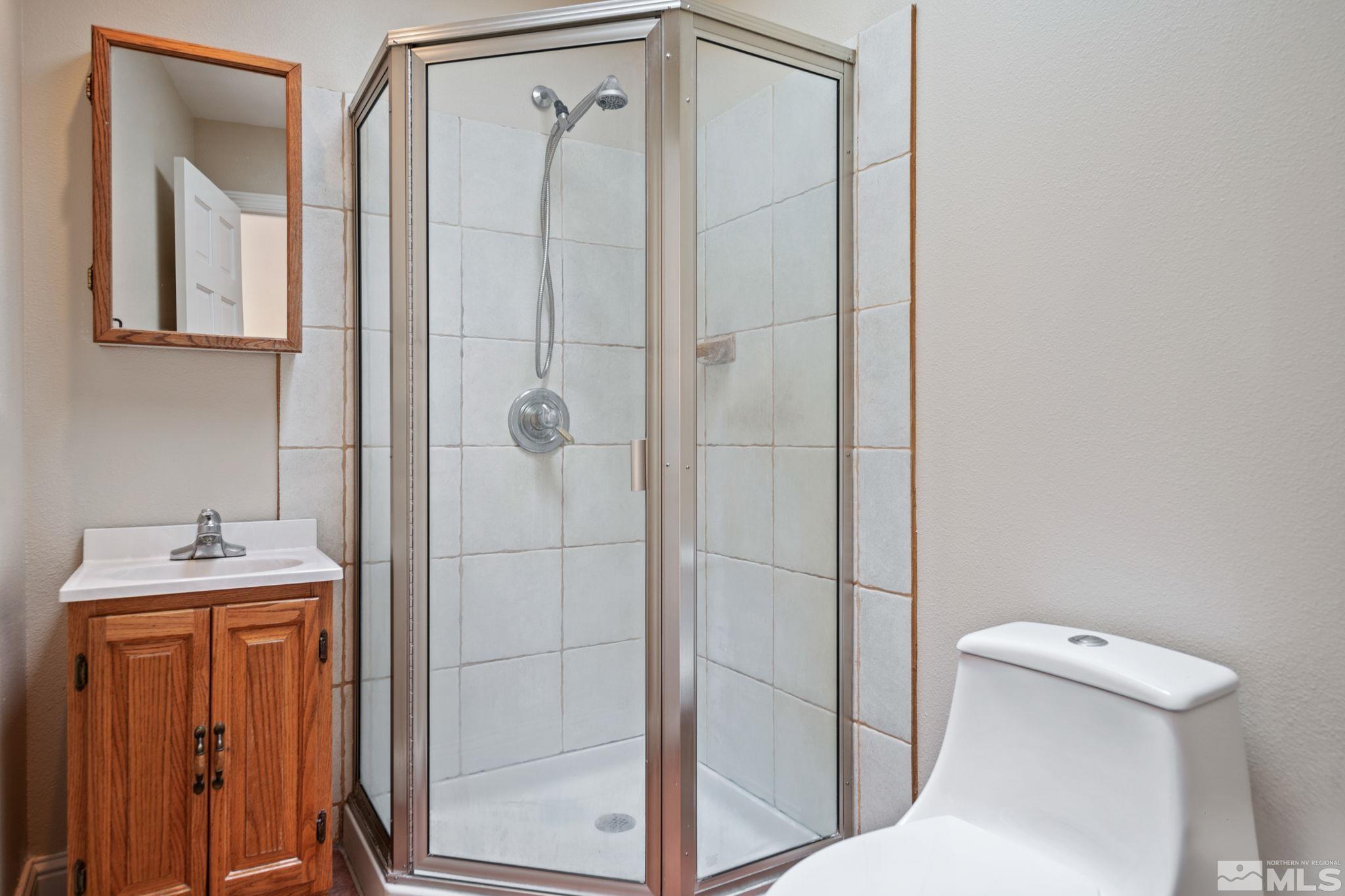 1177 Kensington Court