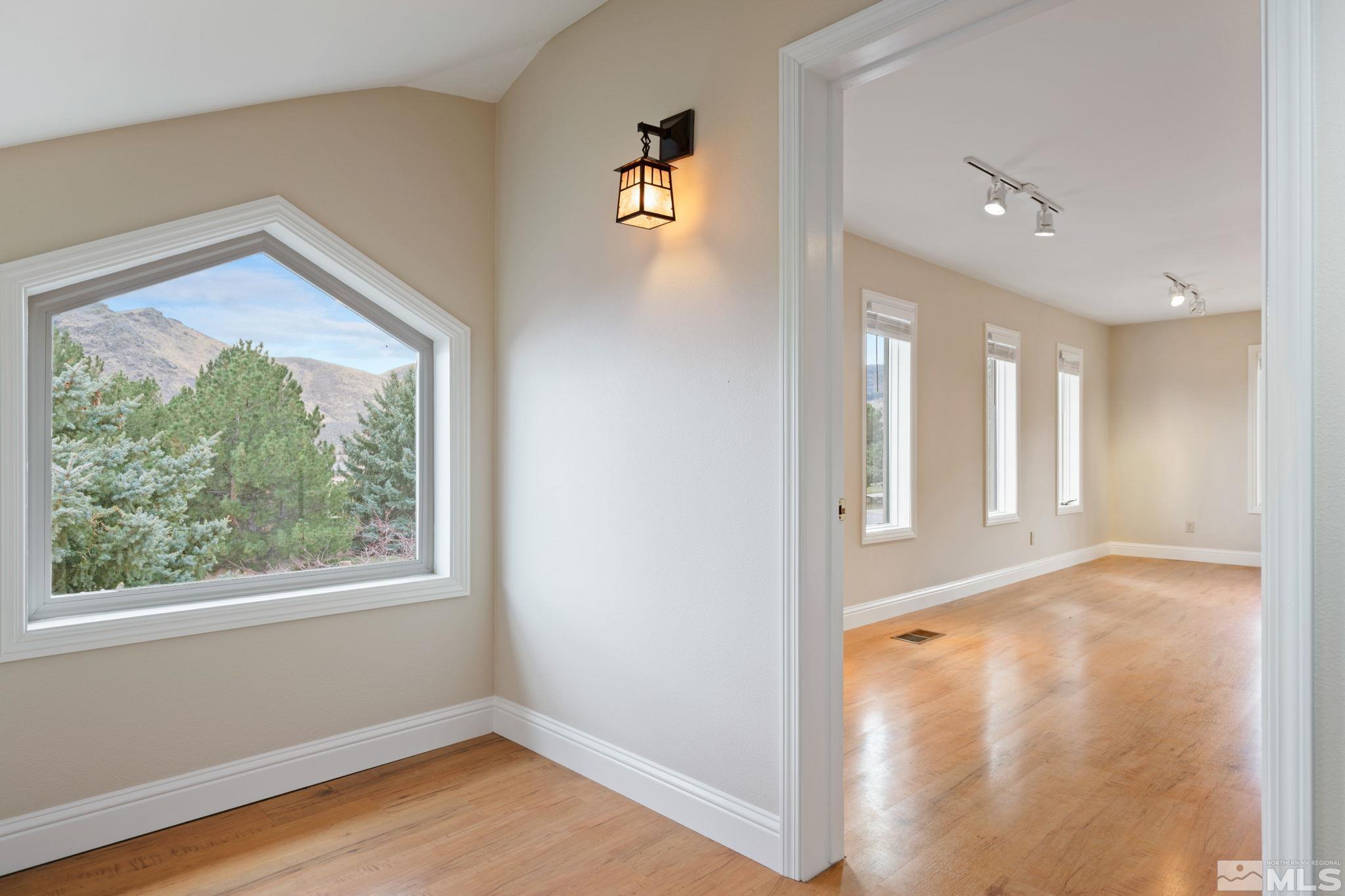 1177 Kensington Court