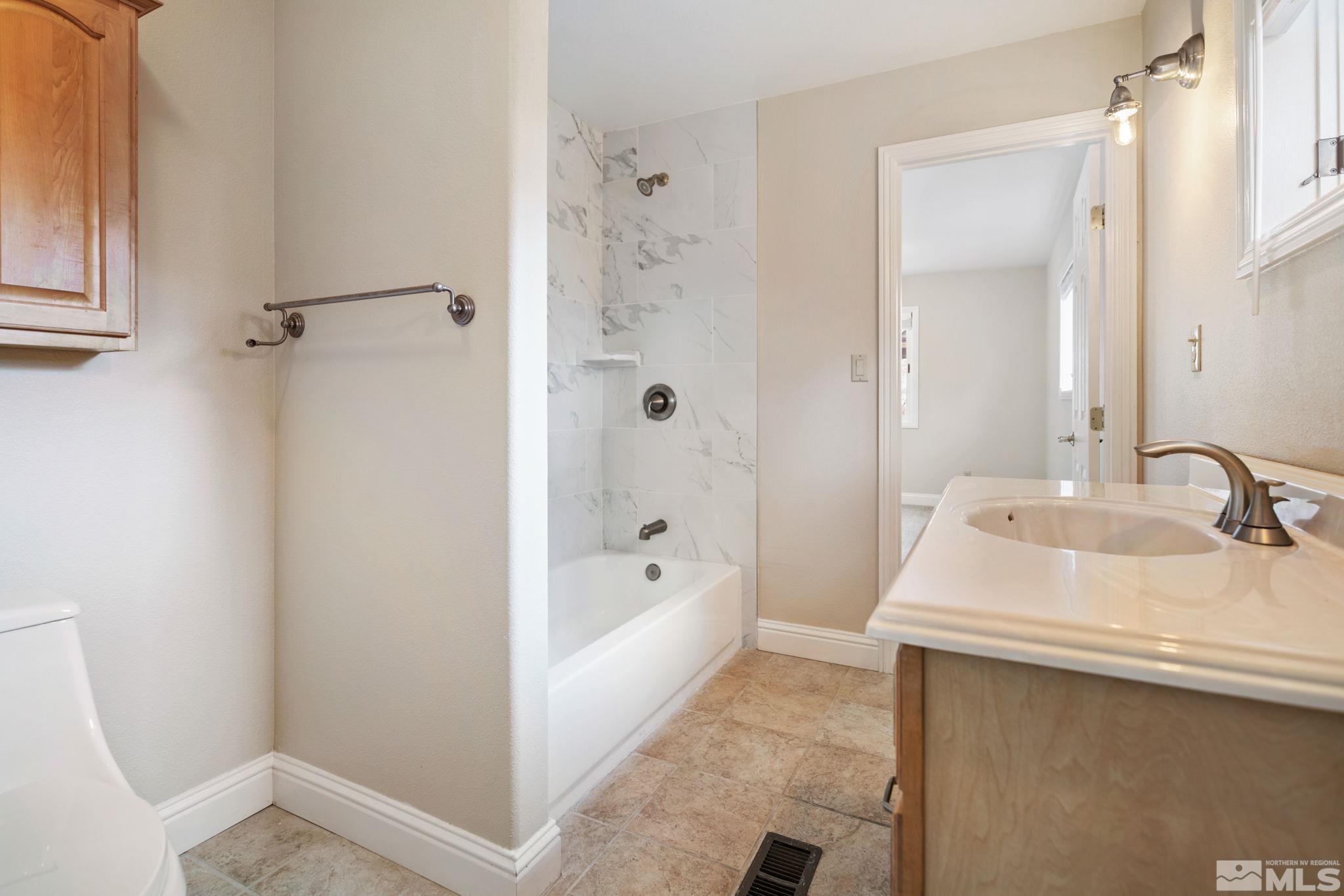 1177 Kensington Court