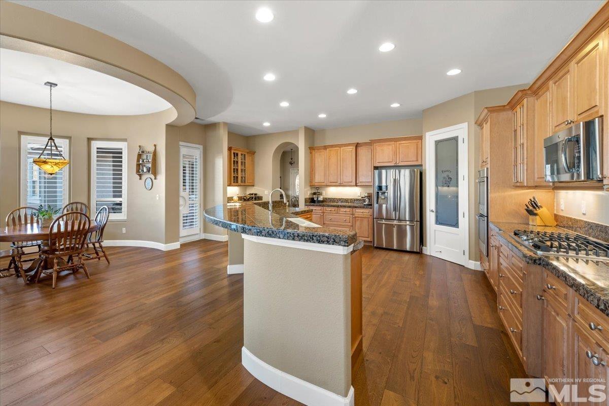 15185 Chateau Lane