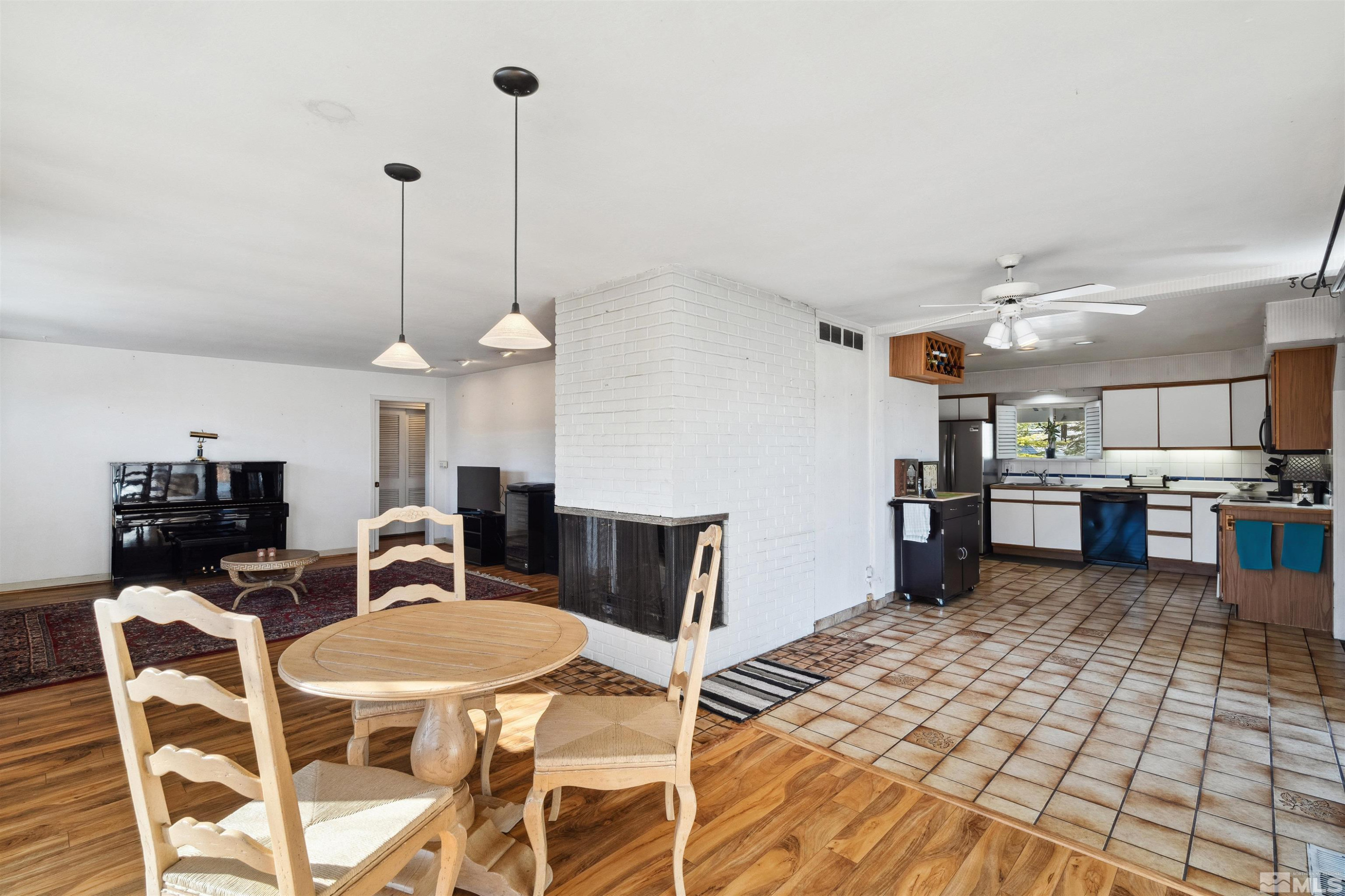 1360 Dartmouth Drive