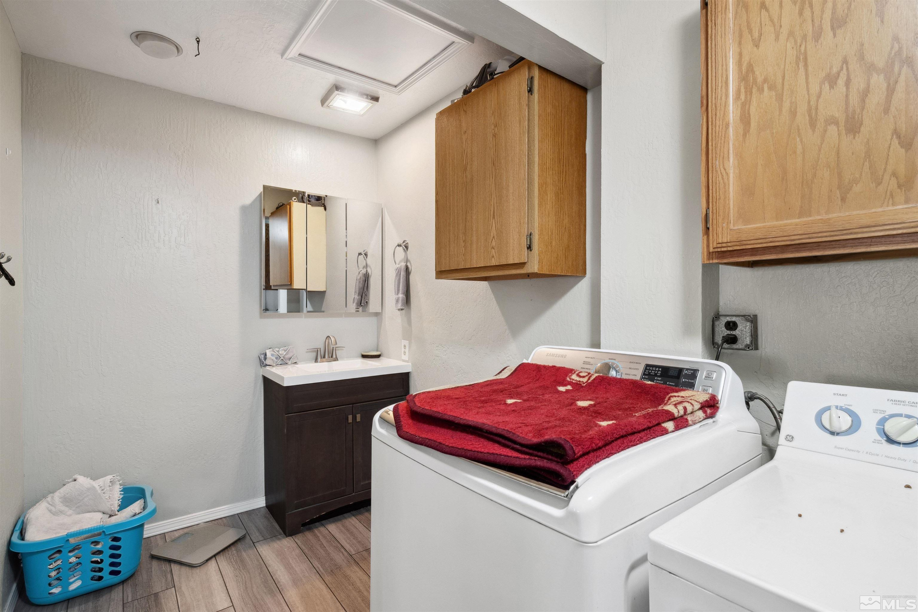 1360 Dartmouth Drive