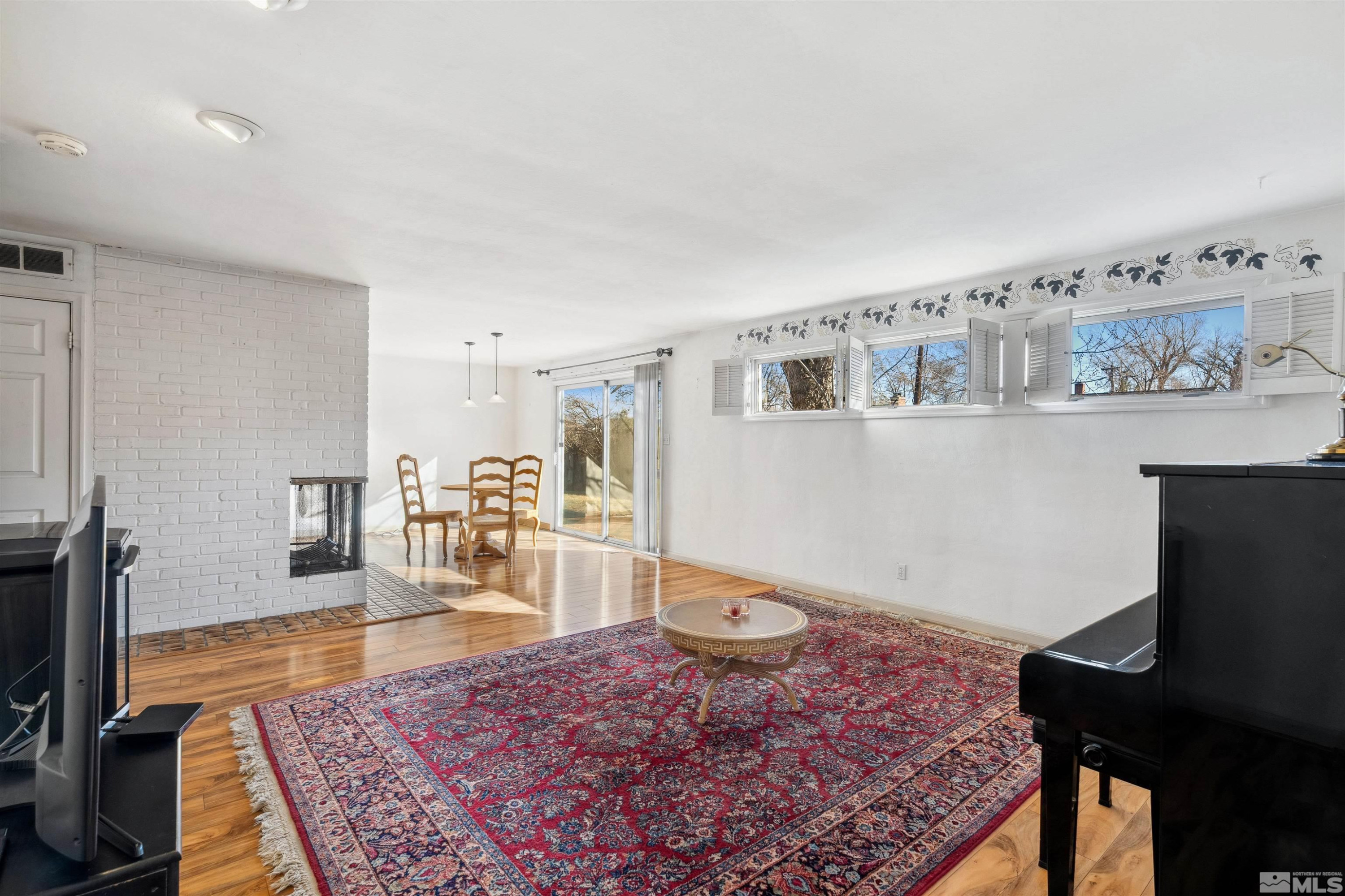 1360 Dartmouth Drive