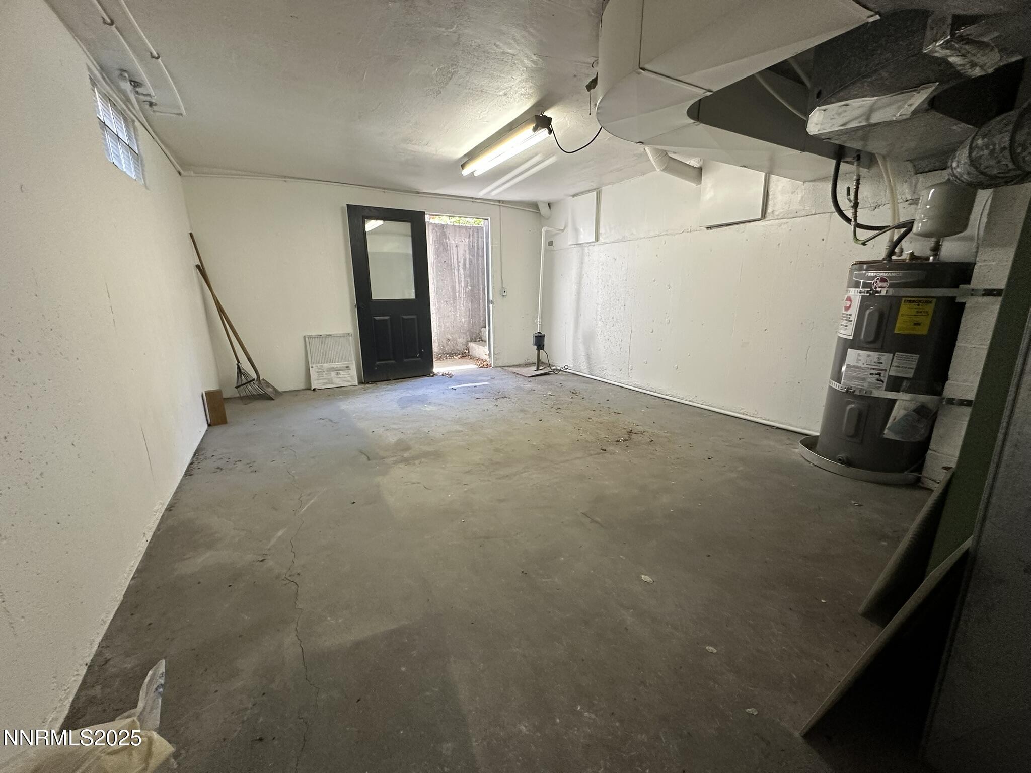 410 Reno Avenue