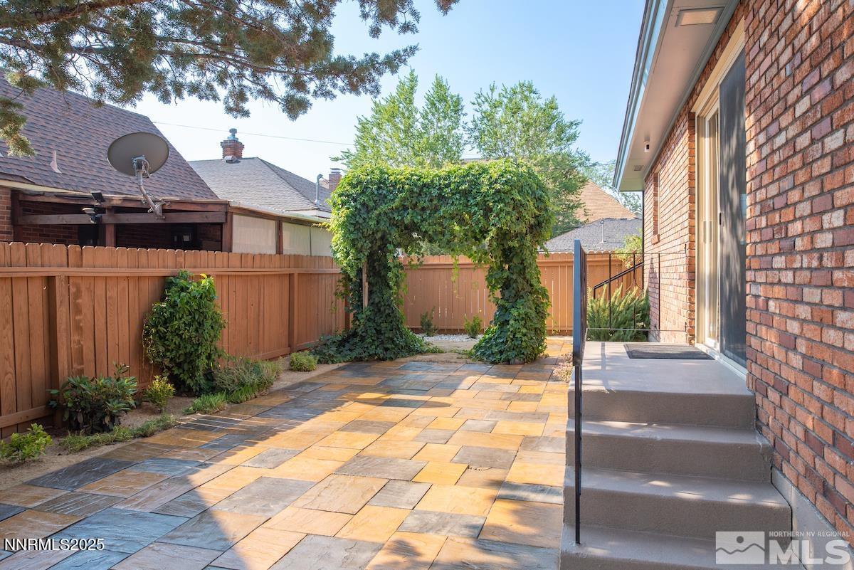 410 Reno Avenue