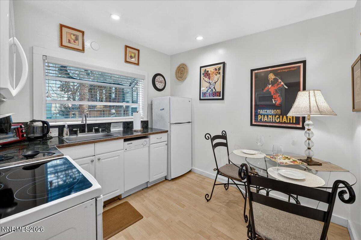 611 & 611A Nixon Avenue, 611A Nixon Ave is for the cottage in rear