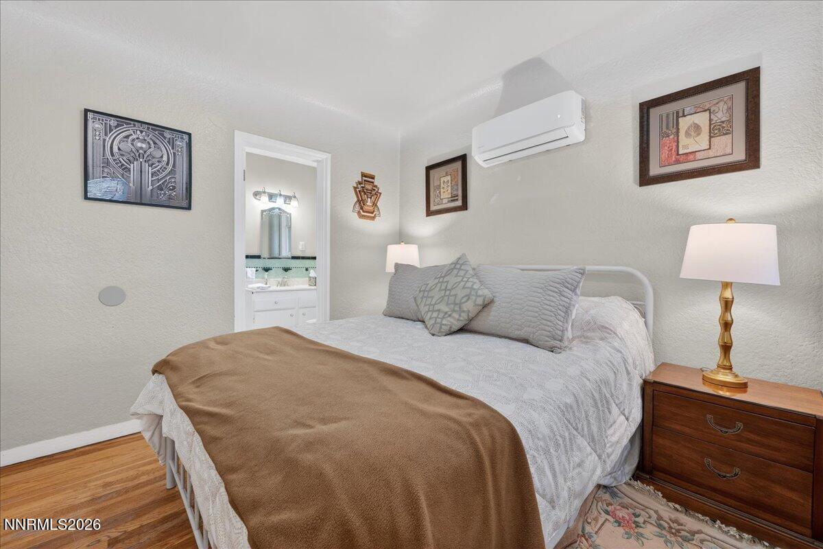 611 & 611A Nixon Avenue, 611A Nixon Ave is for the cottage in rear