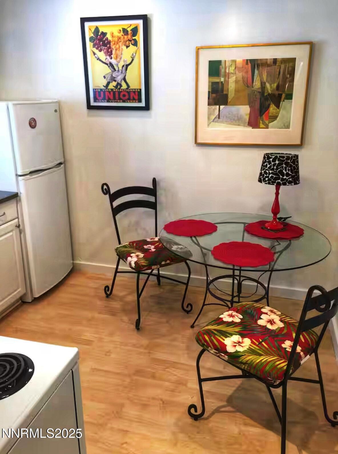 611 & 611A Nixon Avenue, 611 & 611A