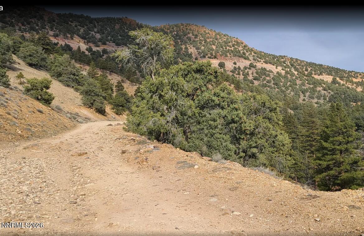 016-720=26 Western Skies 016-720=26