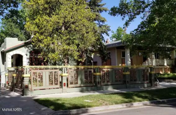 611 Nixon Avenue
