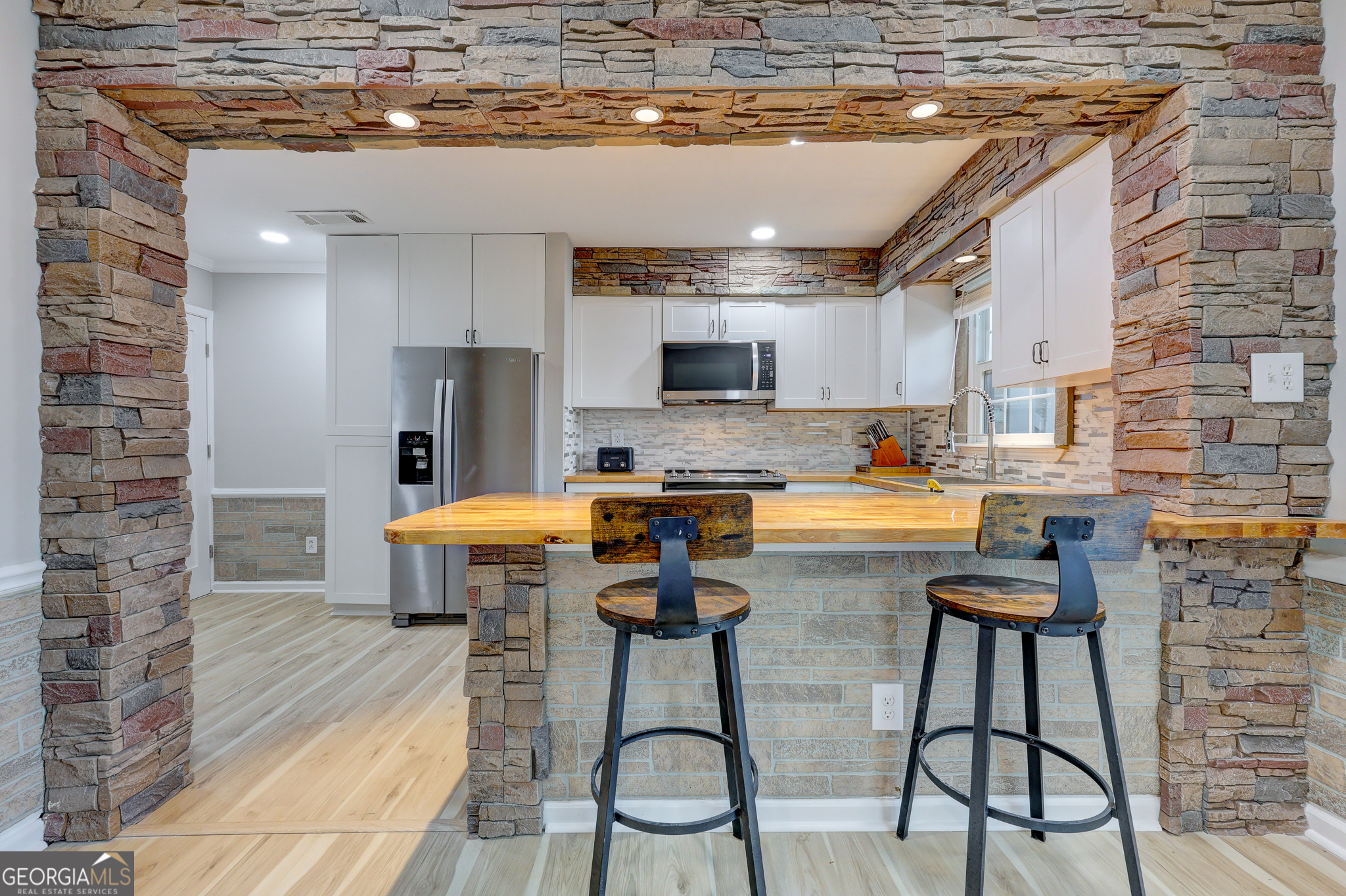114 Elysian Way NW