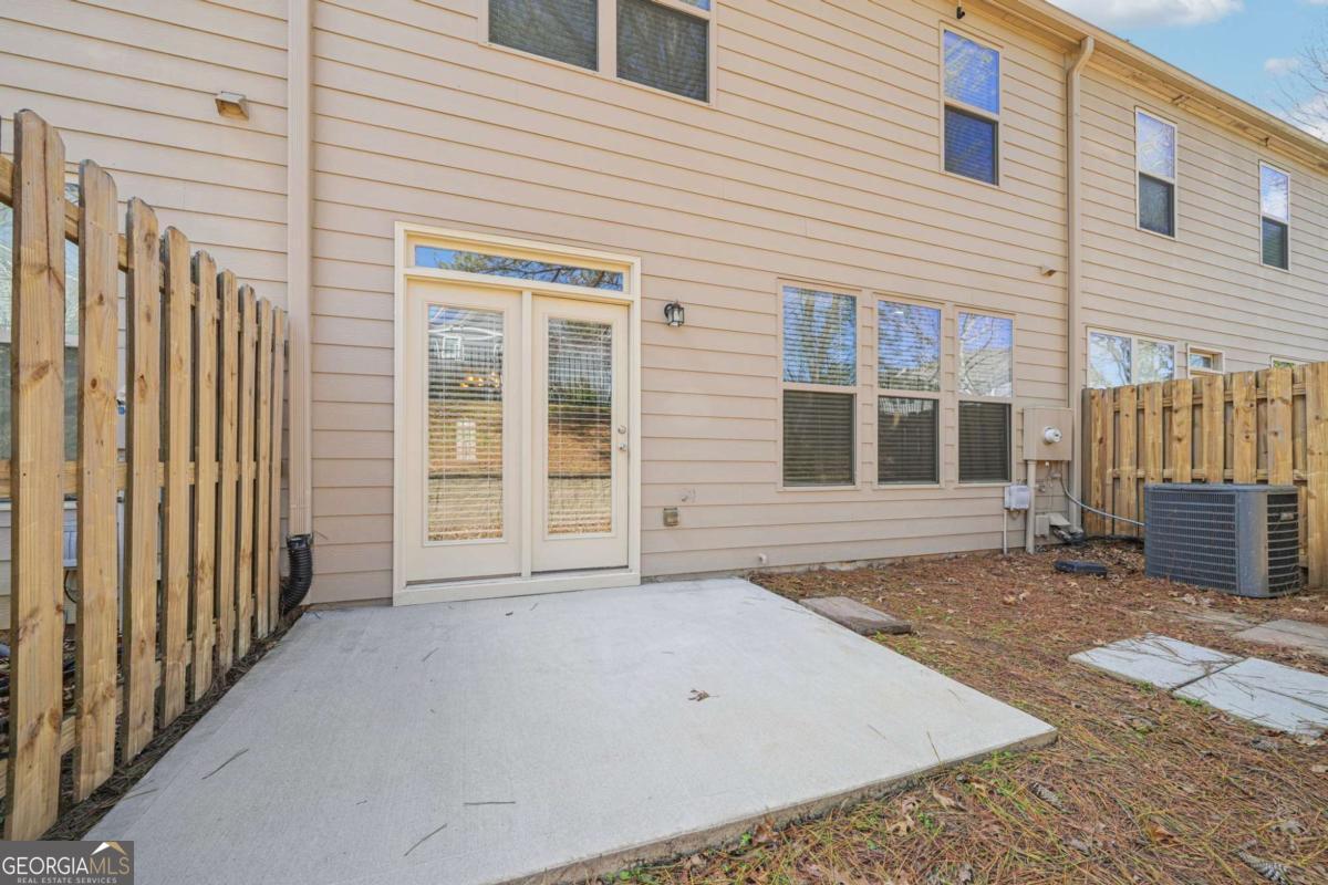 1519 Creek Bend Lane