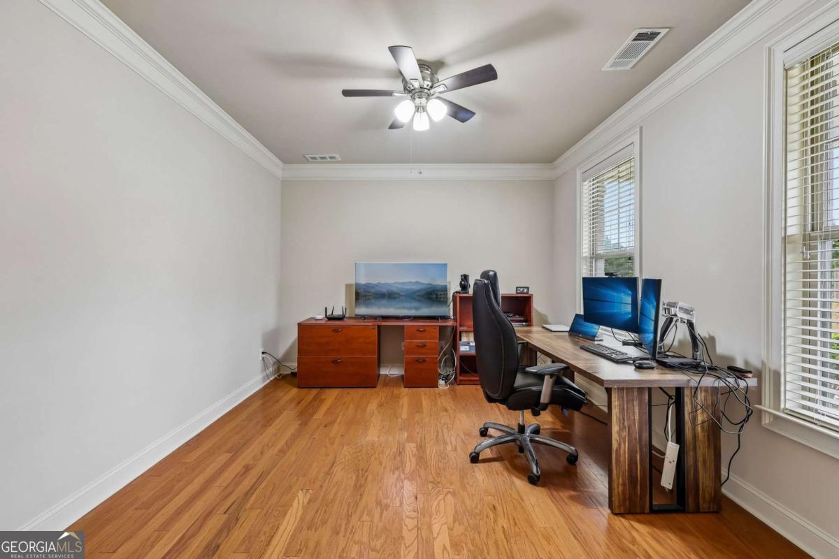 1685 Gallant Fox Lane