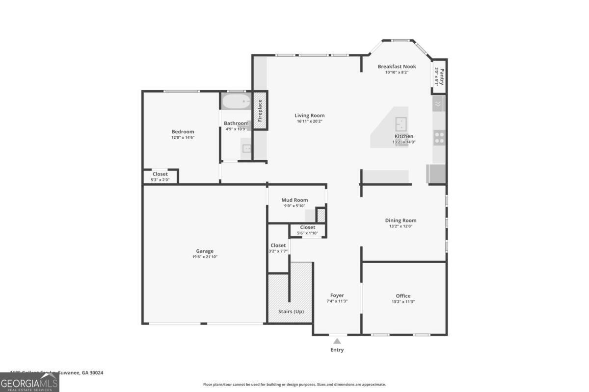 1685 Gallant Fox Lane