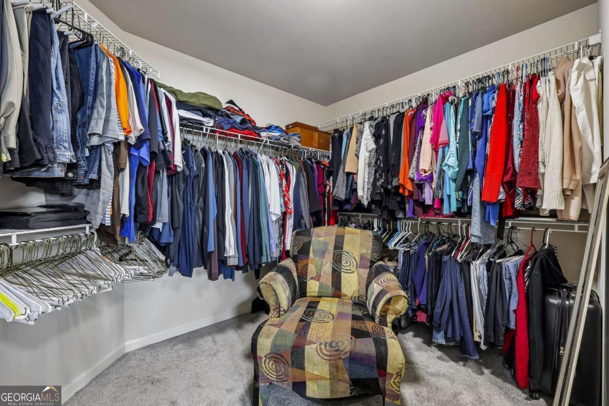 1685 Gallant Fox Lane