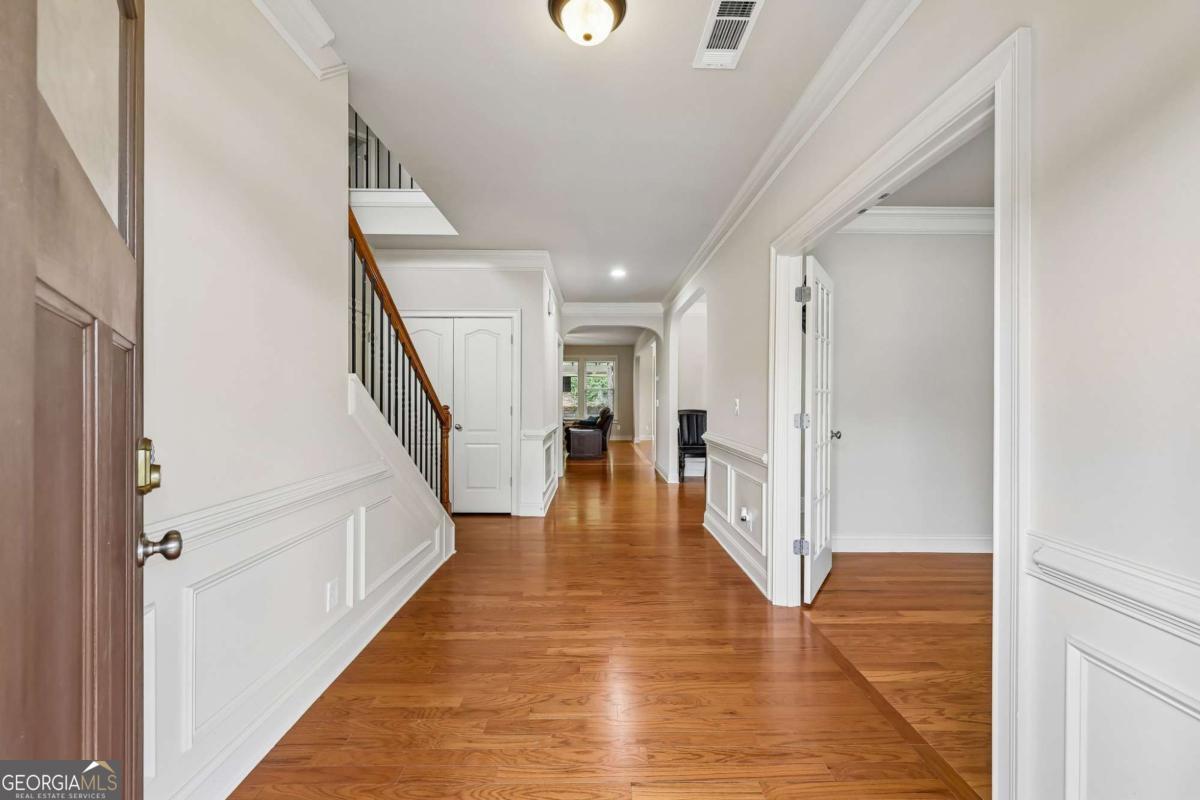 1685 Gallant Fox Lane