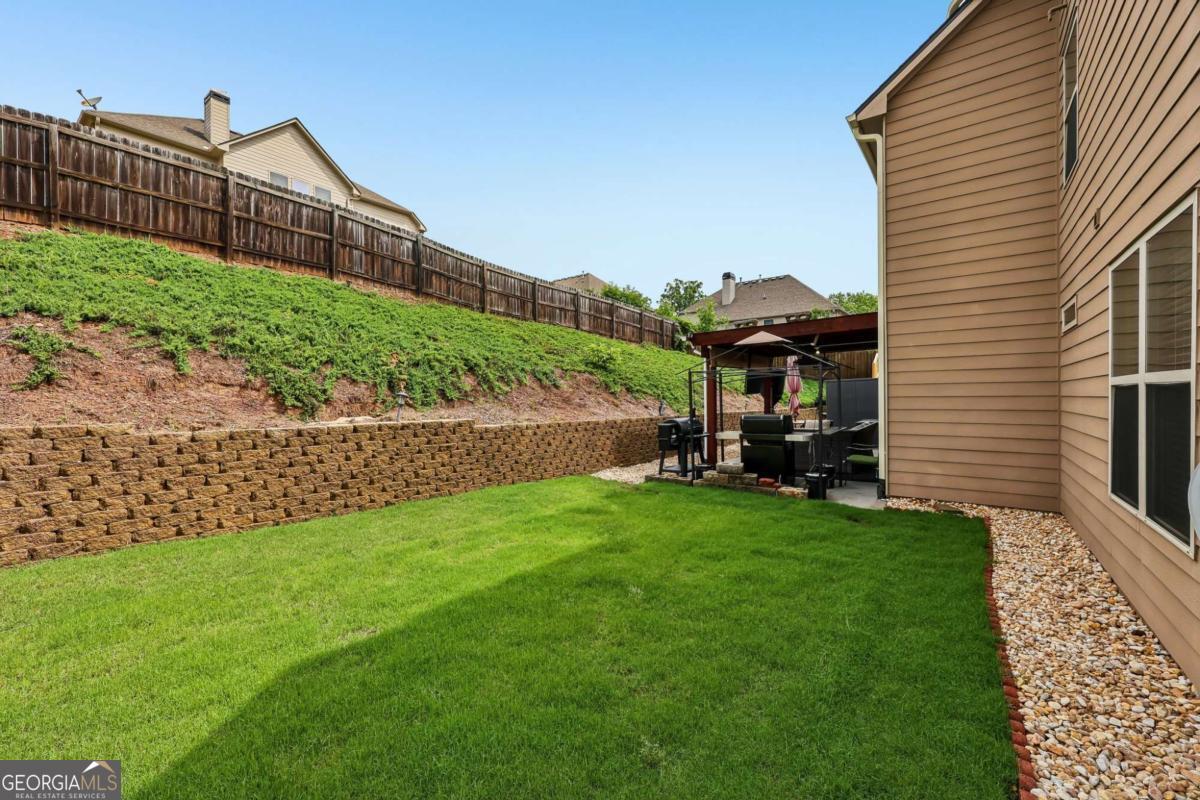1685 Gallant Fox Lane