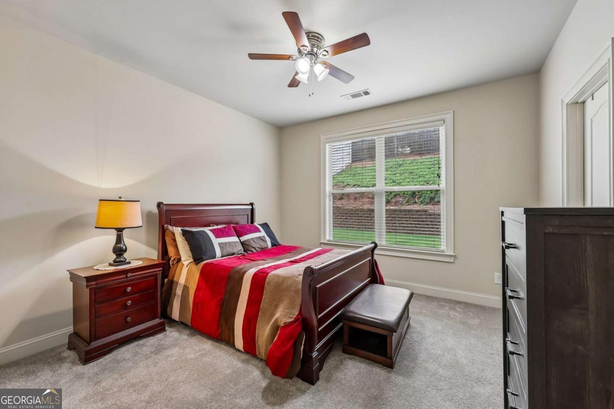 1685 Gallant Fox Lane