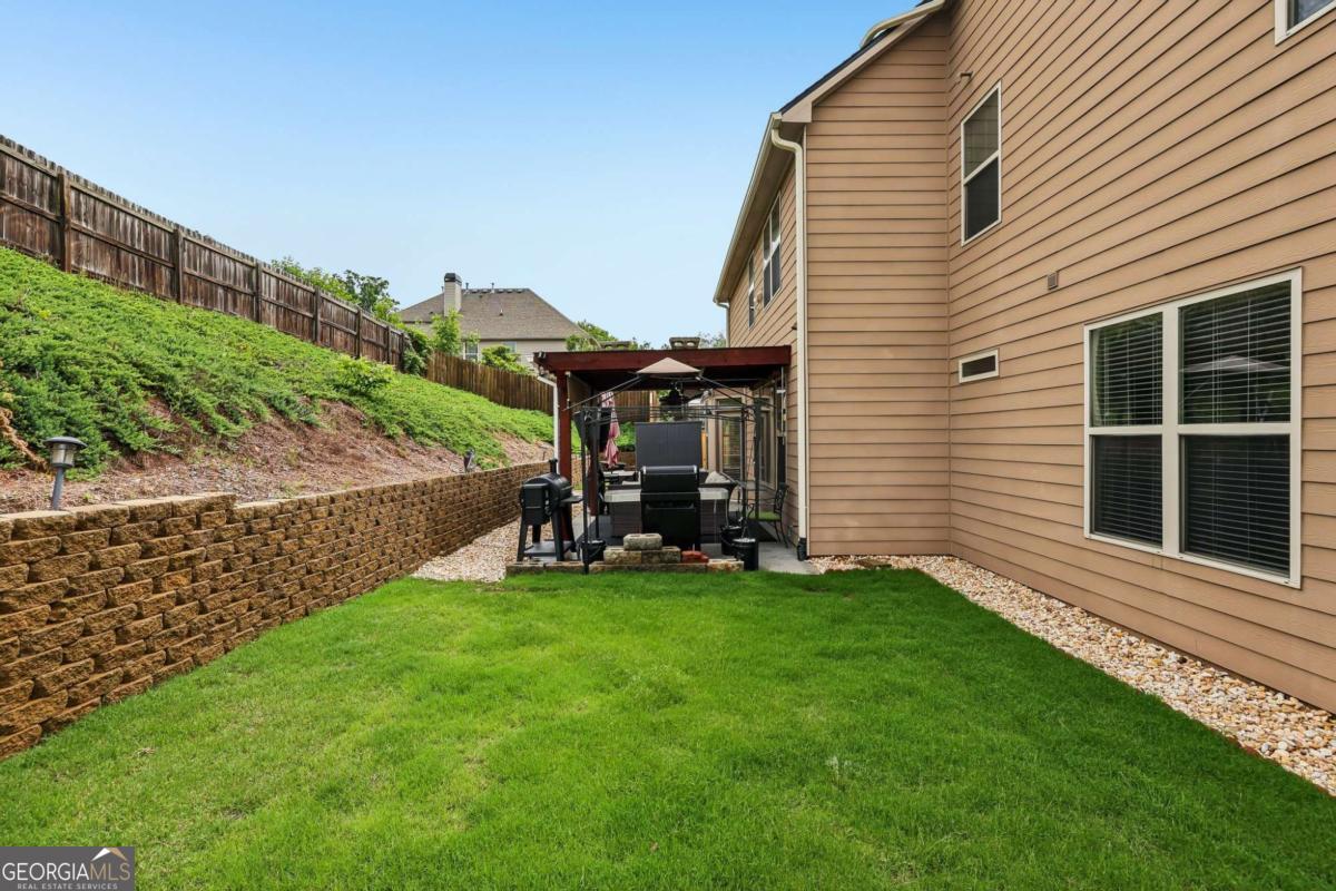 1685 Gallant Fox Lane