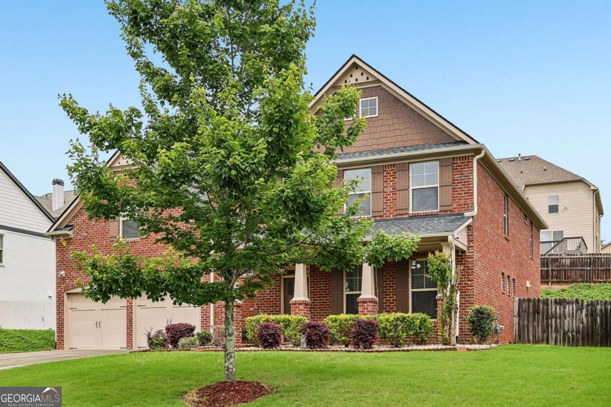 1685 Gallant Fox Lane